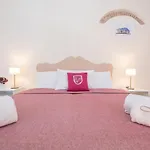 Pensjonat Lh Casa Dora 3*