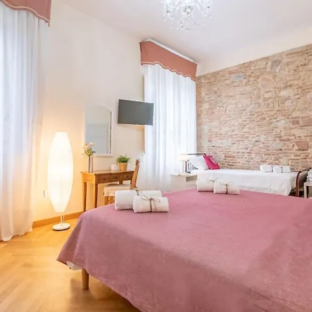 Lh Casa Dora 3*