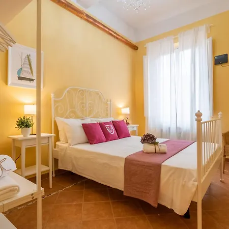 Lh Casa Dora Penzion