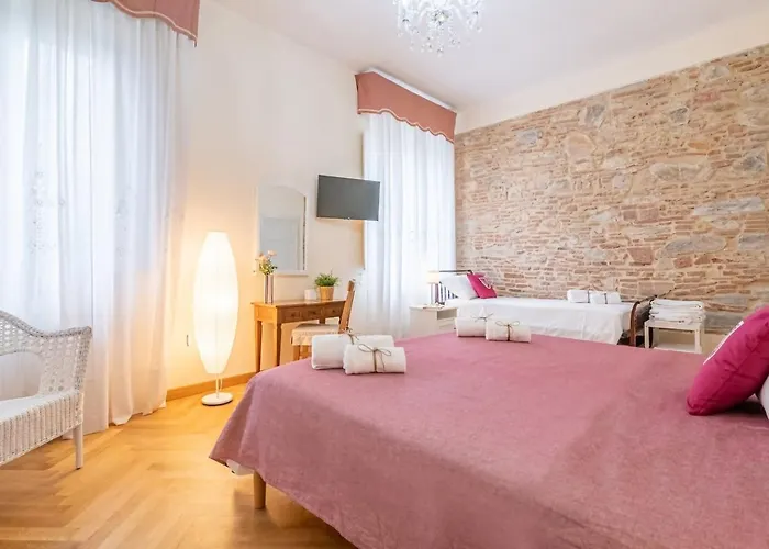 Lh Casa Dora 3*