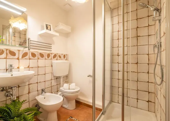 Lh Casa Dora